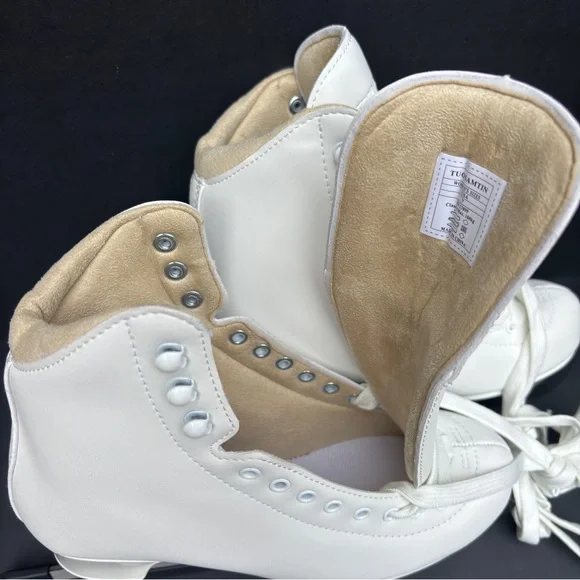 Ice Skates for Women & Girls, Figure Skates with Premium Microfiber Comfort NIB - Picture 4 of 10
